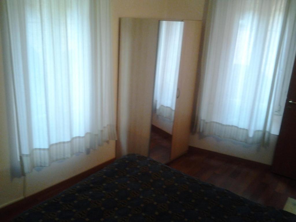 Hotel Perla Bolonia Habitación foto